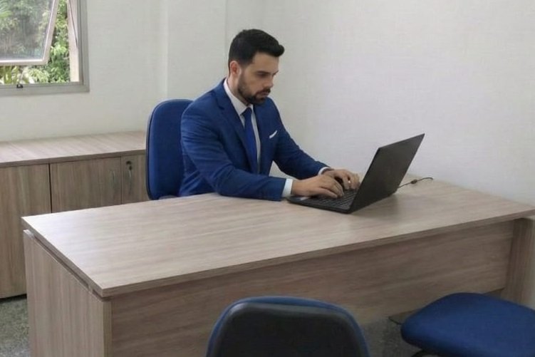 Cursos gratuitos do Sebrae via WhatsApp ajudam pequenos negócios a vender mais e fortalecer presença digital