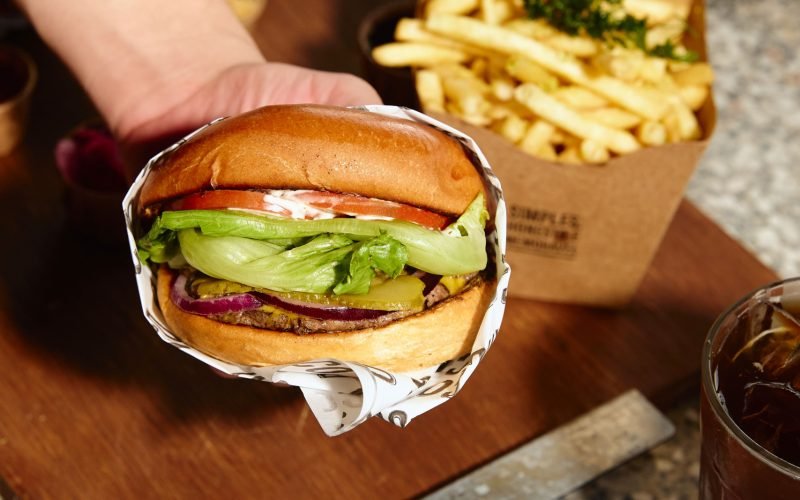 Sustentabilidade que dá gosto: Ricco Burguer alcança o Selo Diamante do Sebrae