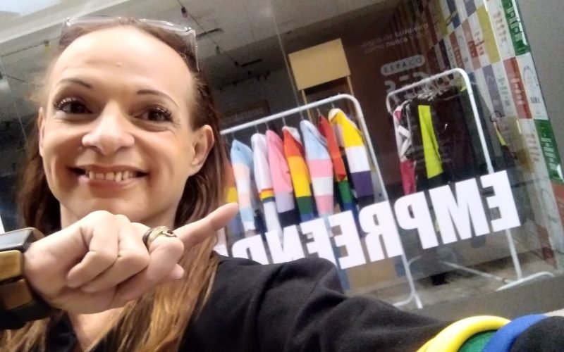 Saiba como o empreendedorismo redefiniu a trajetória de Andrea Brazil, à frente da Capacitrans