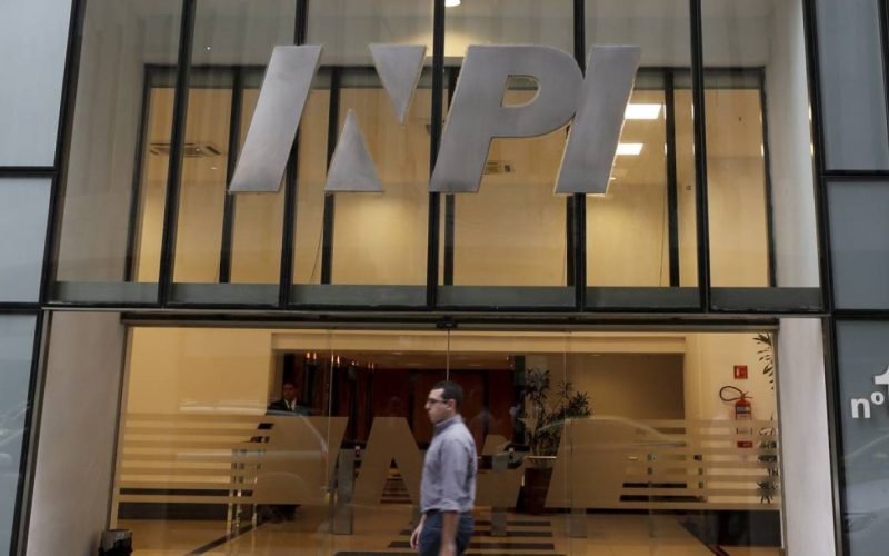 Sebrae apoia projeto com IA para simplificar registro de marcas e ampliar acesso dos pequenos negócios