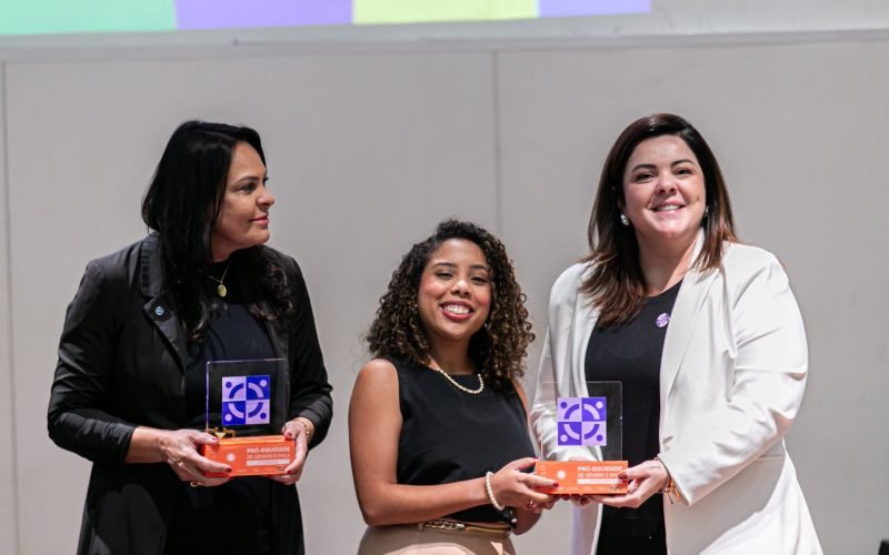Sebrae conquista certificação federal por políticas de equidade de gênero e raça