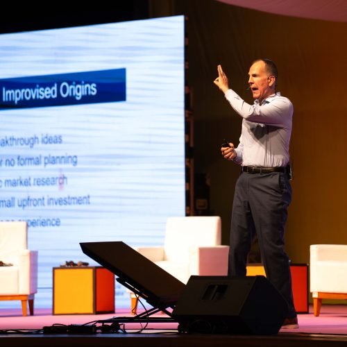 Seminário internacional debate potencial transformador da Educação Empreendedora