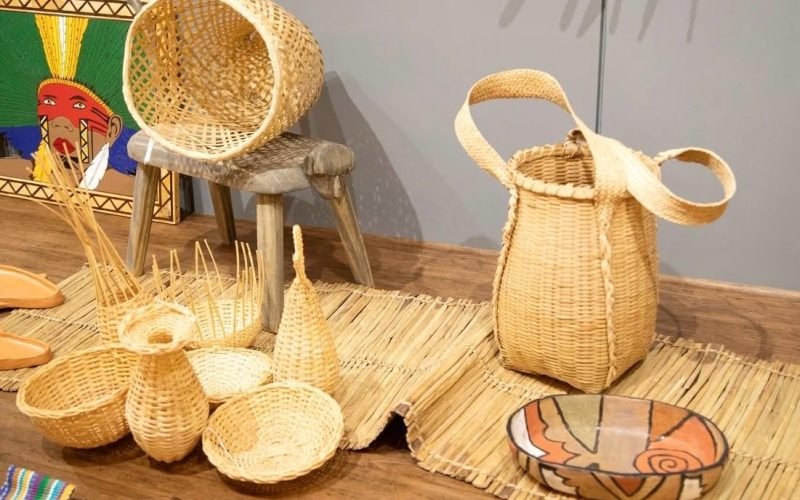 CRAB Sebrae celebra mês do artesão com anúncio de dados inéditos do setor e nova edição do Prêmio Top 100 de Artesanato