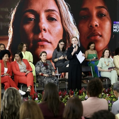 Seminário defende diálogo institucional e trabalho integrado contra o feminicídio