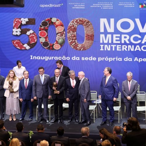 Brasil supera a marca de 500 novos mercados internacionais em três anos