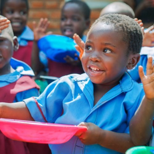 Nu Skin Reaches Philanthropic Milestone of 900 Million Meals Donated