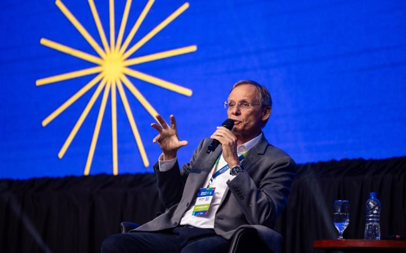 Startup Summit 2025 gera mais de R$ 350 milhões em intenção de investimentos e encerra edição histórica