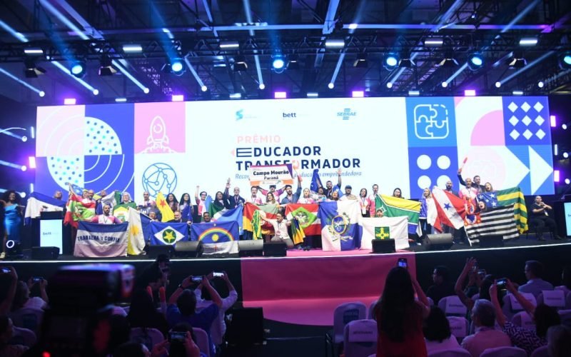 Tony Bank: professora transforma educação com projeto inovador que une finanças e valores