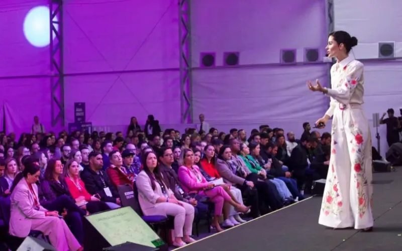 Com ingressos esgotados, Startup Summit 2025 oferece versão online e gratuita do evento