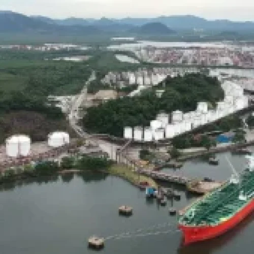 No Porto de Santos, Ageo Terminais “enche o tanque” para expandir armazéns de granéis líquidos