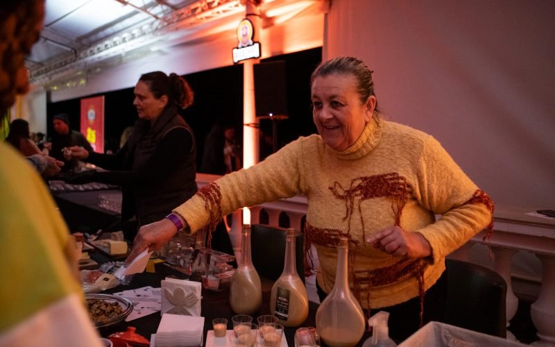 Degustação de alimentos artesanais faz sucesso no concurso Comida di Buteco