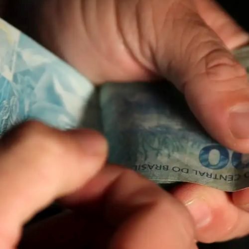 Nova fase do programa Desenrola prevê renegociação e uso do FGTS para quitar dívidas