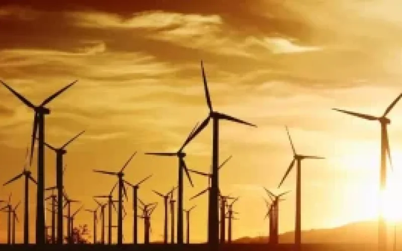 A “grande e bela” lei orçamentária de Trump afunda de vez setor de energia renovável dos EUA