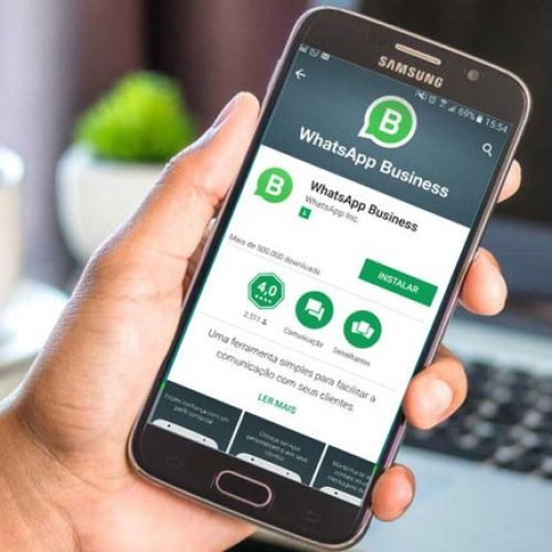 WhatsApp é o principal meio de comunicação para 80% dos negócios de serviço
