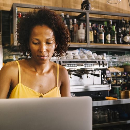 Mover Mais Negócios capacita e impulsiona o afroempreendedorismo no Brasil