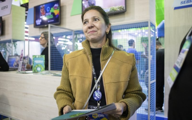 Empreendedores apresentam novos modelos de franquia na maior feira do setor no país