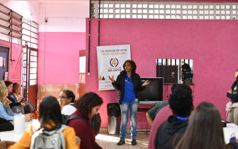 Cooperativas transformam descarte em renda e inclusão, mas cobram reconhecimento do poder público e da sociedade