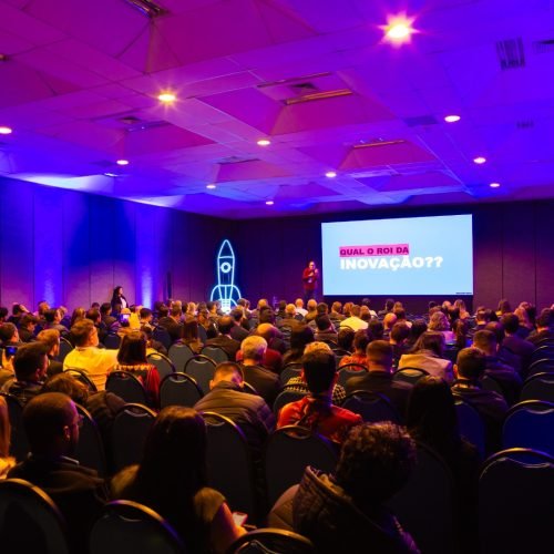 Internacionalização ganha espaço no Startup Summit 2026